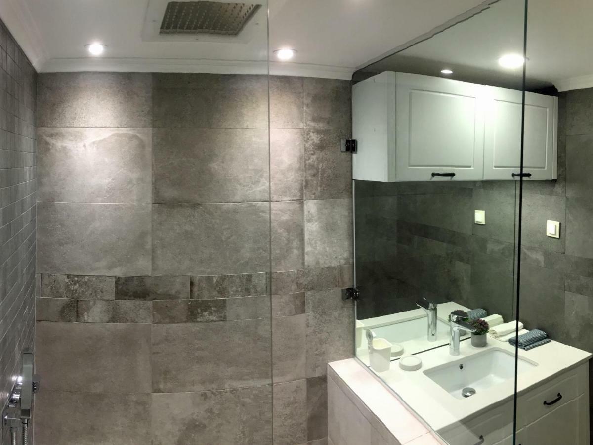 A Luxury Apartment With Patio And Bbq Sofia Luaran gambar